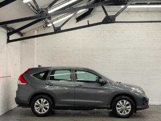 /photos/13215/e26a817b-8a4f-41ca-bb4b-e11f3c3ec07b_i320x240.jpg