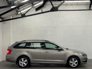 /photos/13215/e4512615-181b-44c4-8a1b-aa48571b0c0f_i320x240.jpg